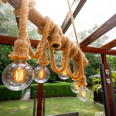 Leeloo S Sunlight Villa Hodenhagen Exterior foto